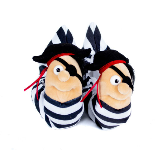 Skate blade covers 'Pirates'