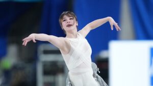 Read more about the article Alysa Liu Edges Sakamoto Kaori for Lead in Women’s Short Program at 2025 ISU World Team Trophy in Tokyo