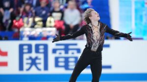 Read more about the article Ilia Malinin Takes First Place in Men’s Free Skate at ISU World Team Trophy 2025, Boosting USA’s Lead in Tokyo