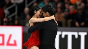 Read more about the article Japan’s Figure Skating Stars Miura Riku & Kihara Ryuichi Embrace Freedom Ahead of Milano Cortina 2026 Olympics