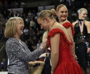 Read more about the article Lynn Benson, Mother of Synchronized Skating and Haydenettes Founder, Passes Away at 76