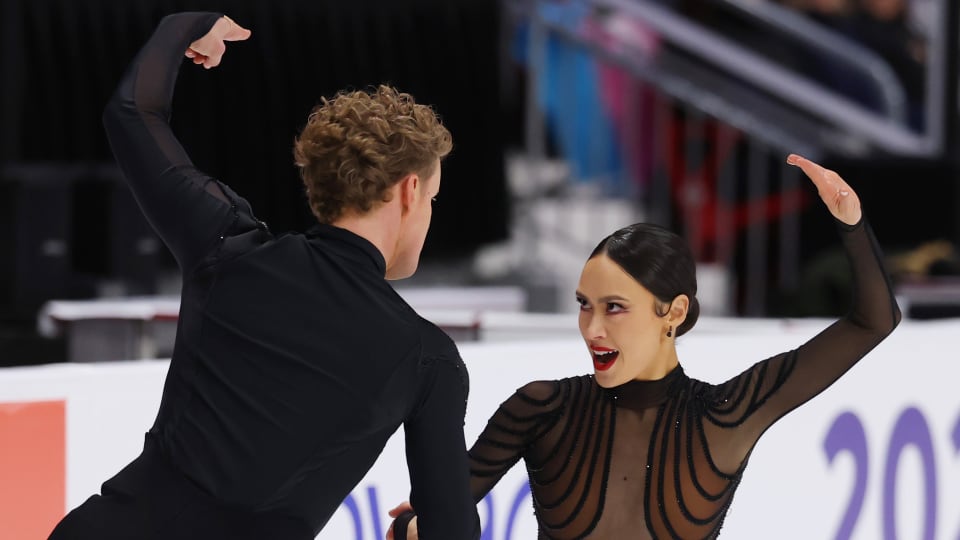 Read more about the article Chock and Bates Capture Third Straight Title at 2025 ISU Grand Prix Final with Season-Best Performances