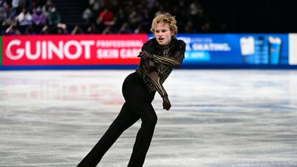 Read more about the article Ilia Malinin Makes History at 2025 ISU Grand Prix Final with Seven Quads and Third Consecutive Title