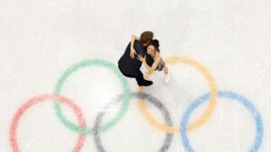 Read more about the article Madison Chock and Evan Bates Propel USA to Lead in 2026 Winter Olympics Figure Skating Team Event with 91.06 Points